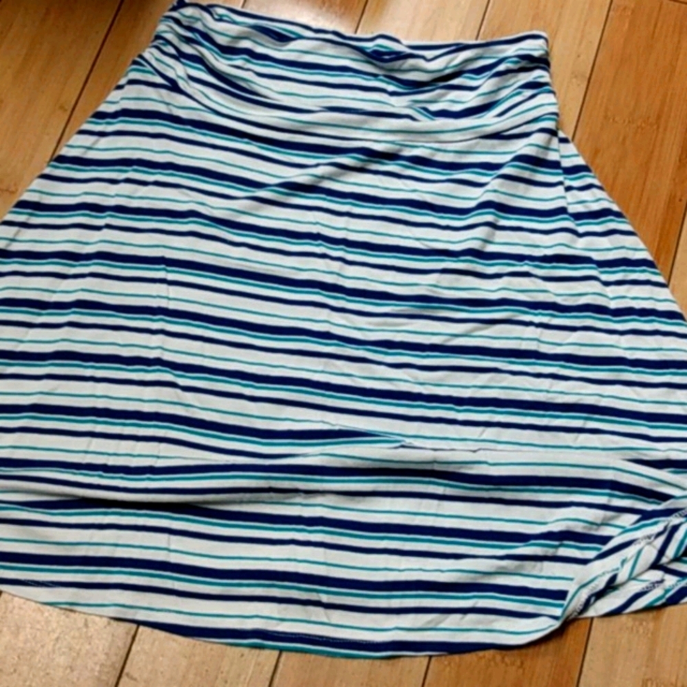 Merona skirt size medium